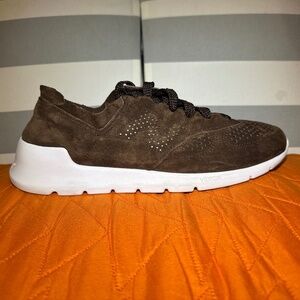 Lightly worn New balance 1978